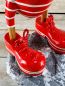 Preview: Laufente aus Bambus mit sneakers - rot weiß gestreift / Teak  40 cm