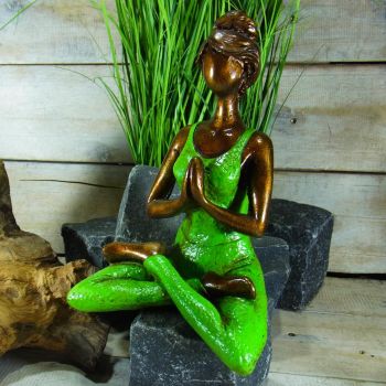 Yogafigur grün / Resin