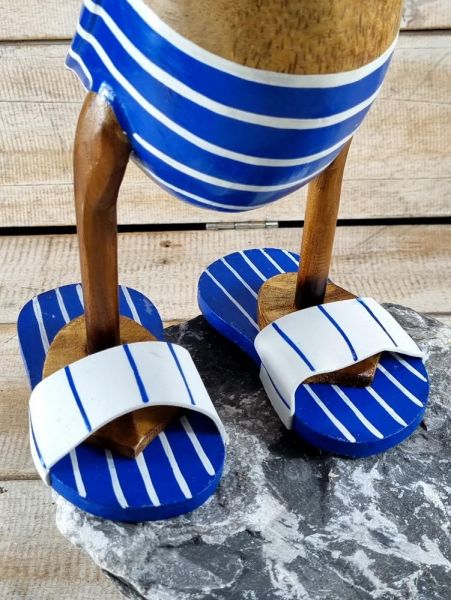 Strandente mit Bikini aus Bambus mit Badelatschen - blau weiß gestreift / Teak  45 cm