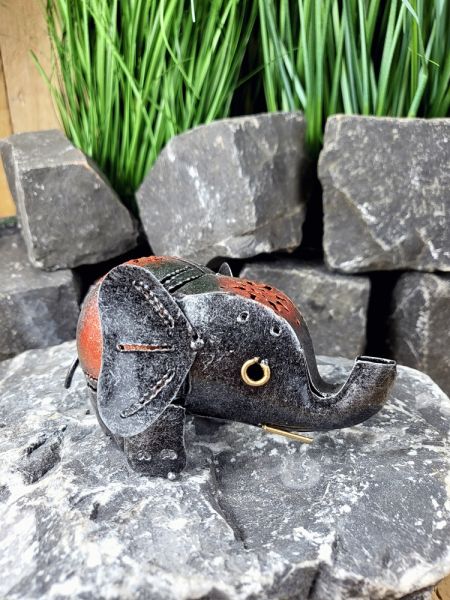 Elefant silberfarben rot, das Mitbringsel / kleines Geschenk, 12 cm / Metall