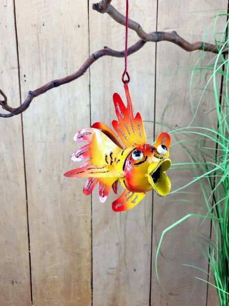 Schleierfisch Pamela # 8, Garten- Bad- Terrassen- Baumdeko / aus Metall zum hängen 20 cm